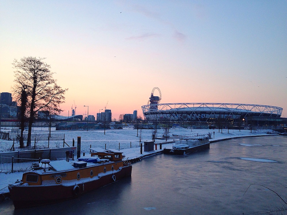 London in winter early morning photography