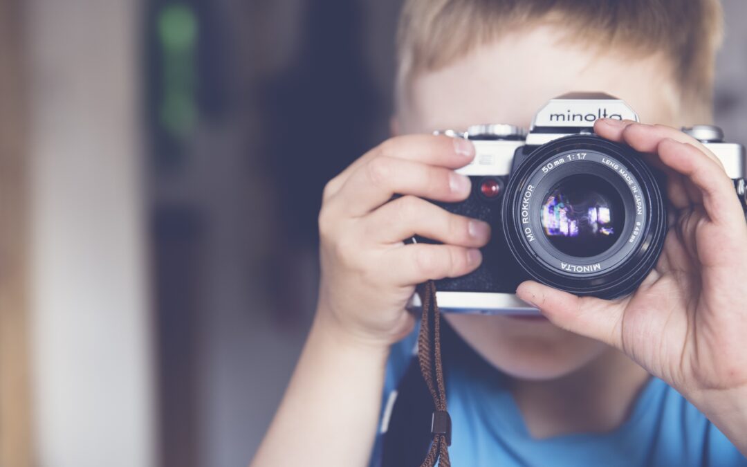 A Comprehensive Guide to Introducing Kids to Photography